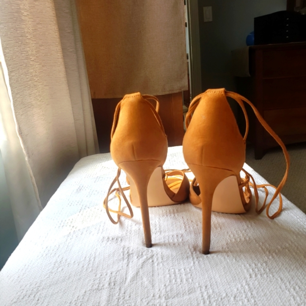 🏝3for$25 Beautiful Faux Brown Suede Wrap Sandals - Picture 3 of 4